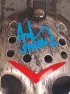 Friday The 13th Silver Ice Hockey Mask with Autograph / Fredag D. 13. Sølvfarvet Ishockey Maske med Autograf