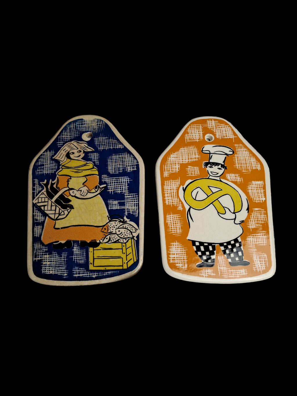 Vintage Lunch Plates / Vintage Bread Boards