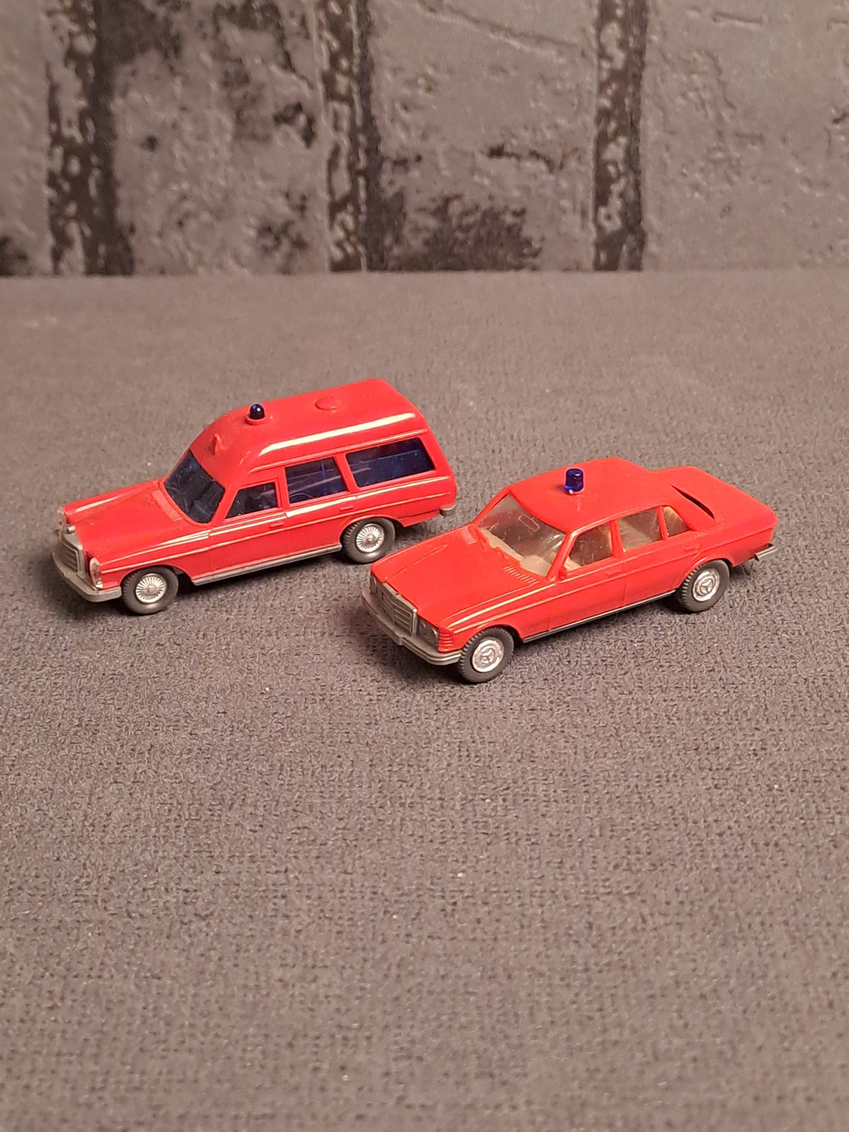 Wiking Mercedes x2