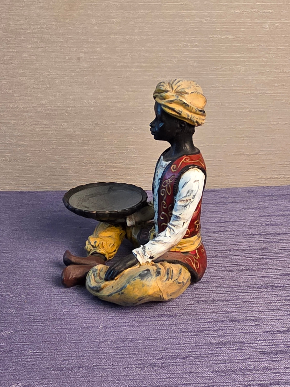 Vintage Nubian Figurine