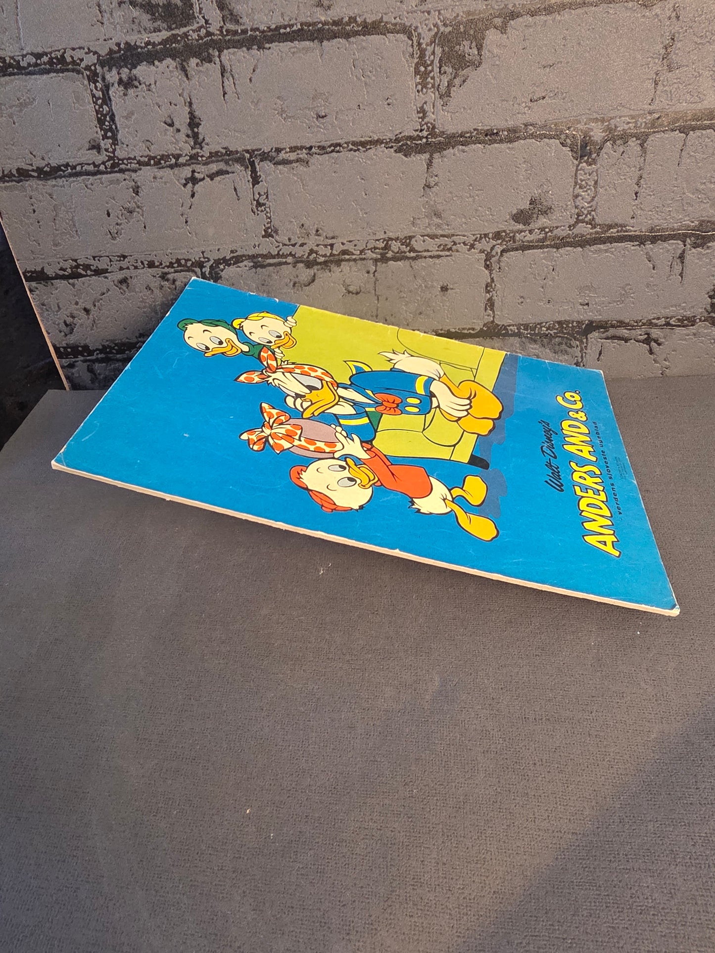 Anders And Reklameskilt / Donald Duck Advertising Sign