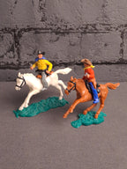 Timpo Toys Cowboys on Horses x2 / Timpo Toys Cowboys på Heste x2