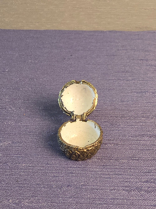 Vintage Pineapple Pill Box