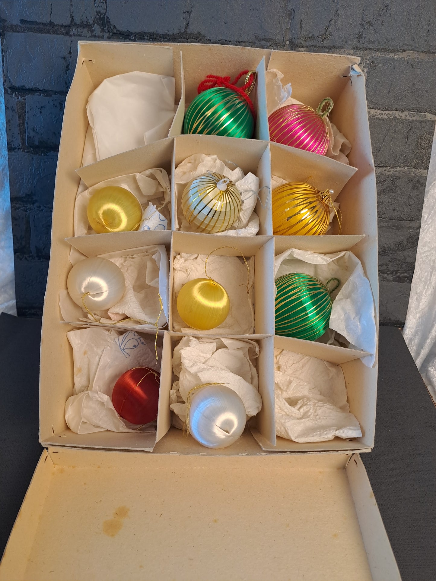 Vintage Satin Julekugler