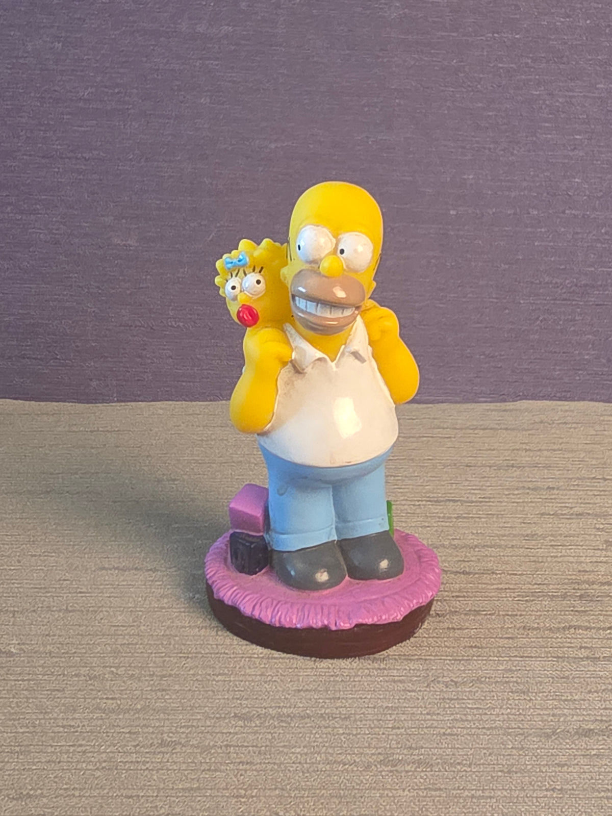 The Simpsons Homer and Maggie