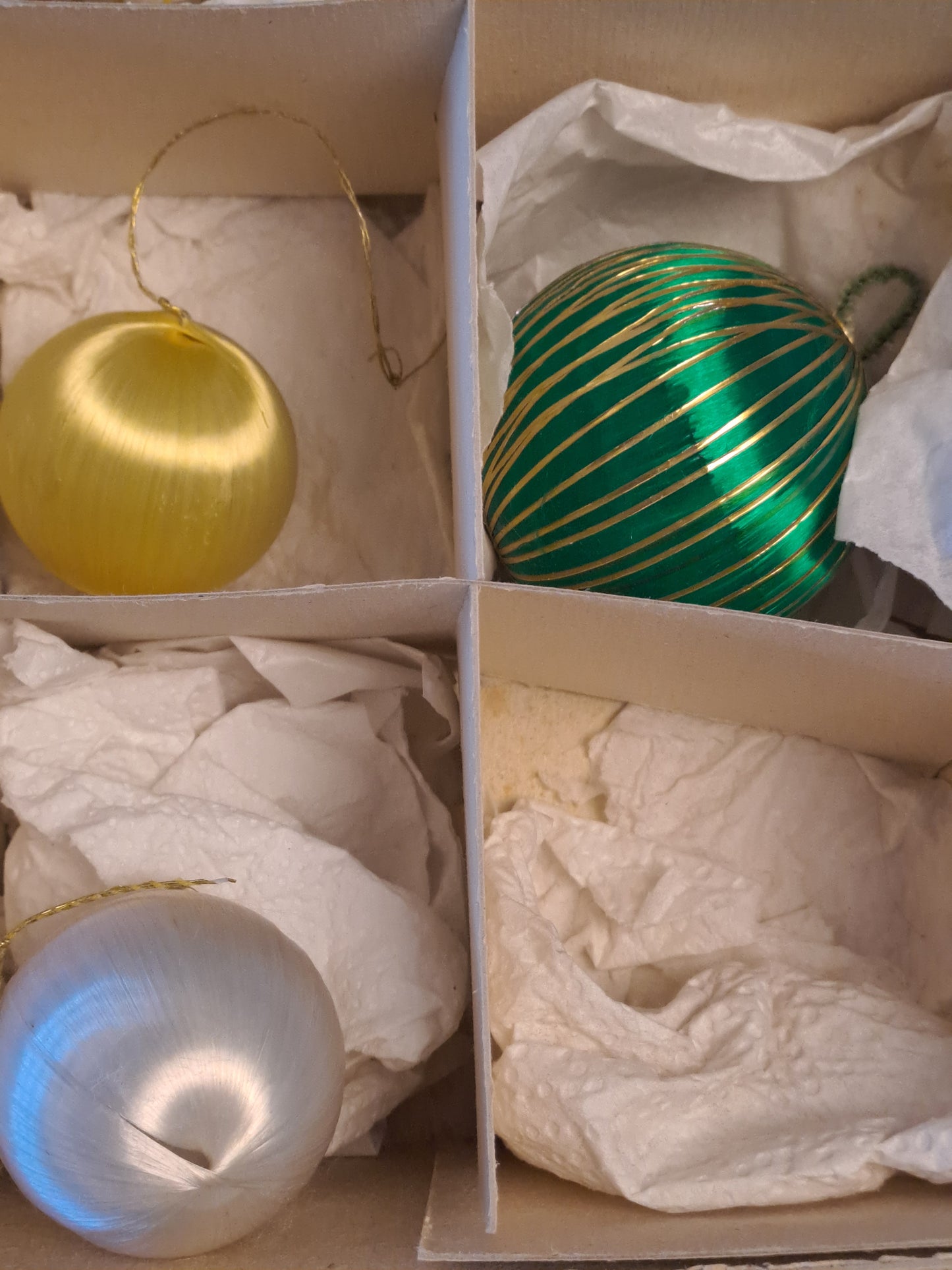 Vintage Satin Julekugler