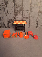 Tekno Denmark Miniature Gas Stove and Kitchen Utensils