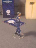James Bond 007 Pierce Brosnan The World is Not Enough Figure Corgi Icon 1999